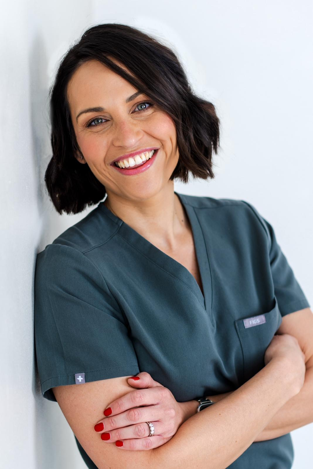 Ashton, AT Aesthetics practitioner